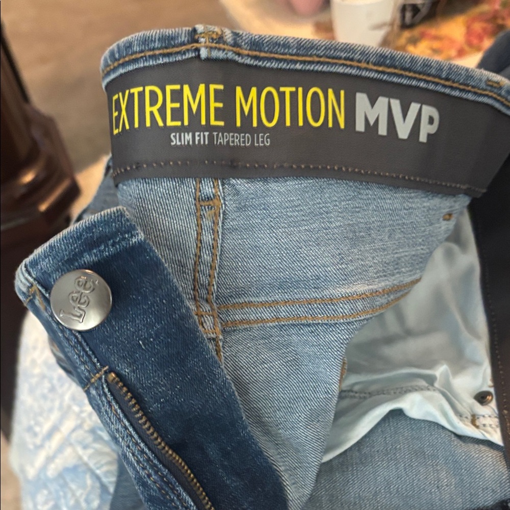 Lee Extreme Motion MVP Slim Fit Jeans - Light Blue Denim
